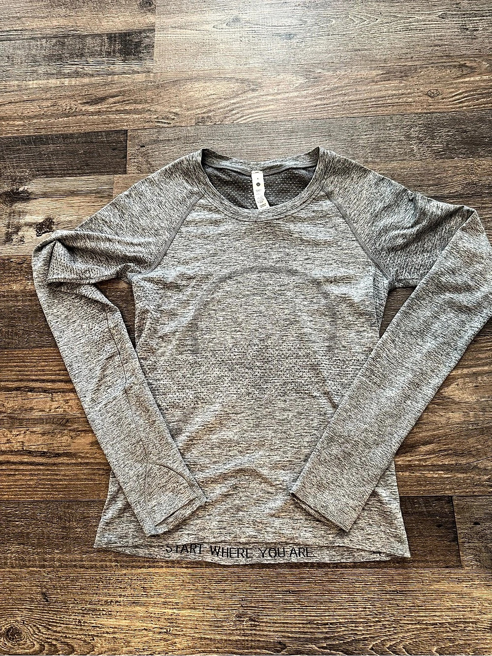 lululemon Swiftly Tech Long Sleeve 2.0 Gray Size 4